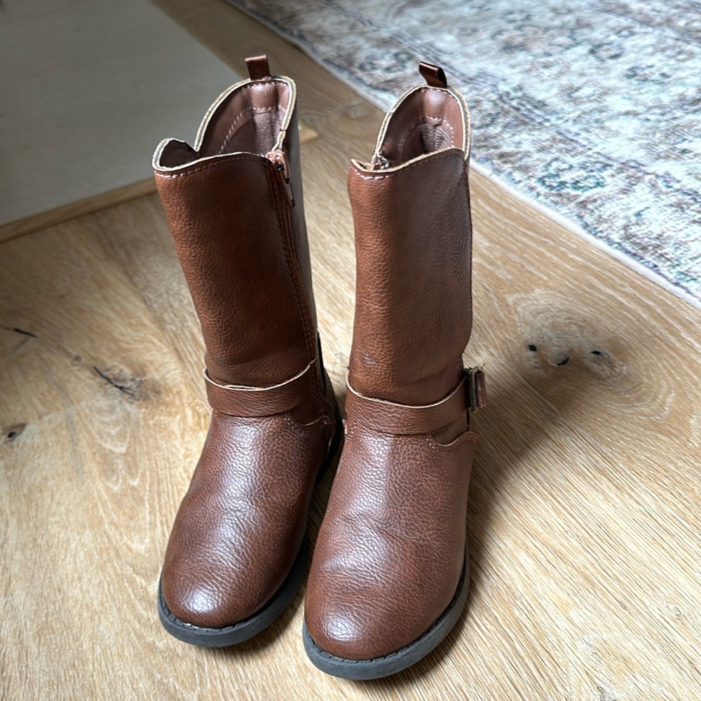 Little girls tall brown boots